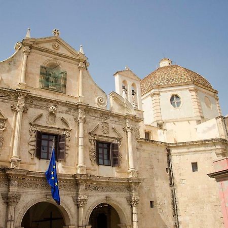 Domu 'E Casteddu Apartment Cagliari Bagian luar foto